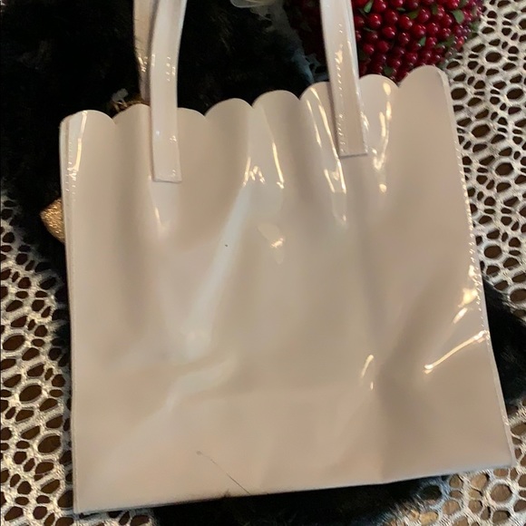 🔥Very stylish Gift bag with coin-pouch bonus! - Picture 5 of 8